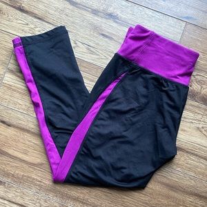 Workout Leggings- DONATING SOON!